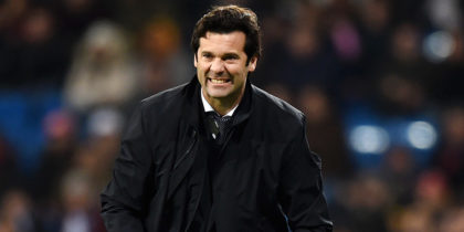 MADRID, SPAIN - DECEMBER 15: Santiago Solari, Manager of Real Madrid looks on during the La Liga match between Real Madrid CF and Rayo Vallecano de Madrid at Estadio Santiago Bernabeu on December 15, 2018 in Madrid, Spain. (Photo by Denis Doyle/Getty Images)