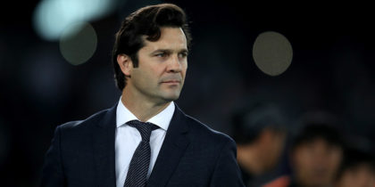 ABU DHABI, UNITED ARAB EMIRATES - DECEMBER 19: Santiago Solari, Manager of Real Madrid looks on during the FIFA Club World Cup semi-final match between Kashima Antlers and Real Madrid at Zayed Sports City Stadium on December 19, 2018 in Abu Dhabi, United Arab Emirates. (Photo by Francois Nel/Getty Images)