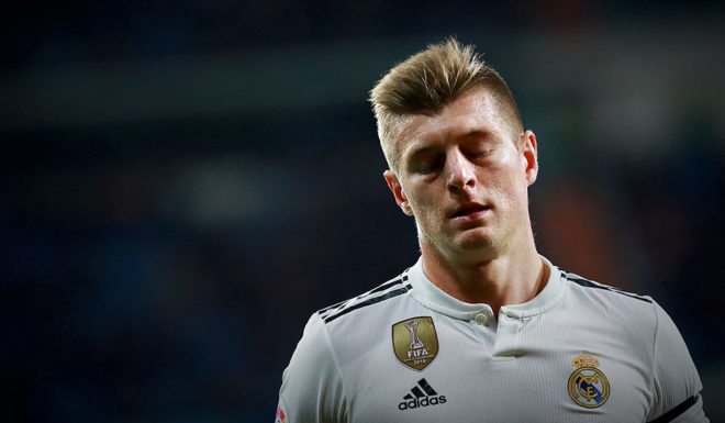 MADRID, SPAIN - JANUARY 06: Toni Kroos of Real Madrid CF reacts during the La Liga match between Real Madrid CF and Real Sociedad de Futbol at Estadio Santiago Bernabeu on January 06, 2019 in Madrid, Spain. (Photo by Gonzalo Arroyo Moreno/Getty Images)