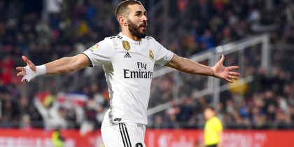 GIRONA, SPAIN - JANUARY 31: Karim Benzema of Real Madrid celebrates scoring to make it 2-0 during the Copa del Quarter Final match between Girona and Real Madrid at Montilivi Stadium on January 31, 2019 in Girona, Spain. (Photo by David Ramos/Getty Images )