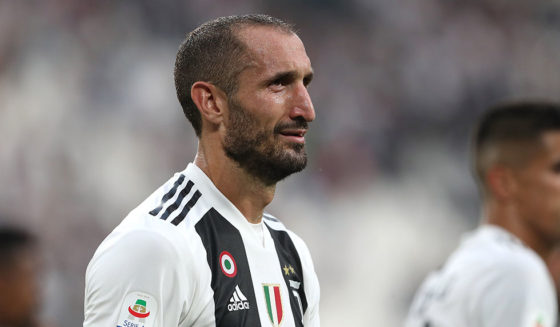Giorgio Chiellini TURIN, ITALY - AUGUST 25: Giorgio Chiellini of Juventus celebrates a victory at the end of the Serie A match between Juventus and SS Lazio at Allianz Stadium on August 25, 2018 in Turin, Italy. (Photo by Marco Luzzani/Getty Images)