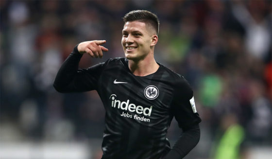FRANKFURT AM MAIN, GERMANY - NOVEMBER 11: Luka Jovic of Eintracht Frankfurt celebrates after scoring his team's second goal during the Bundesliga match between Eintracht Frankfurt and FC Schalke 04 at Commerzbank-Arena on November 11, 2018 in Frankfurt am Main, Germany. (Photo by Alex Grimm/Bongarts/Getty Images)