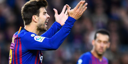 Barcelona's Spanish defender Gerard Pique protests during the Spanish league football match between FC Barcelona and Real Madrid CF at the Camp Nou stadium in Barcelona on October 28, 2018. (Photo by GABRIEL BOUYS / AFP) (Photo credit should read GABRIEL BOUYS/AFP/Getty Images)