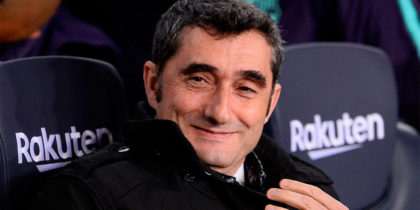 Barcelona's Spanish coach Ernesto Valverde sits on the bench before the Spanish League football match between Barcelona and Leganes at the Camp Nou stadium in Barcelona on January 20, 2019. (Photo by Josep LAGO / AFP) (Photo credit should read JOSEP LAGO/AFP/Getty Images)