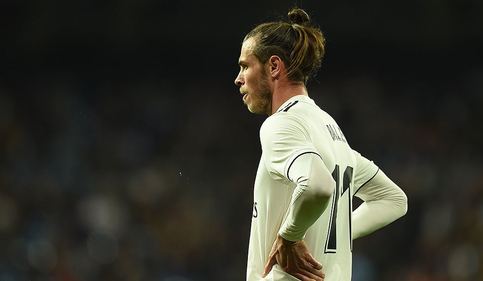 MADRID, SPAIN - FEBRUARY 27: Gareth Bale of Real Madrid looks on during the Copa del Semi Final match second leg between Real Madrid and Barcelona at Bernabeu on February 27, 2019 in Madrid, Spain. (Photo by Denis Doyle/Getty Images)