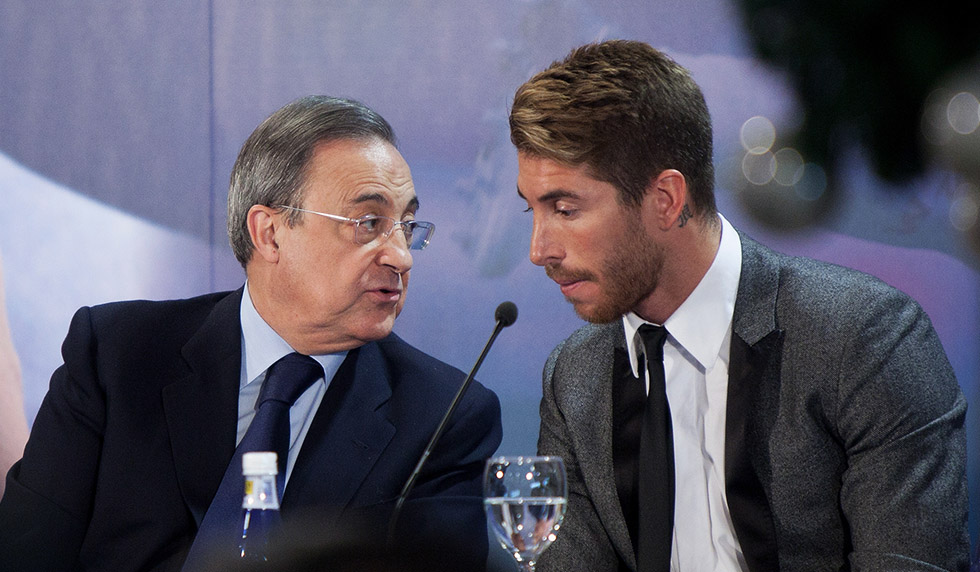 MADRID, SPAIN - DECEMBER 10: (L-R) Real Madrid President Florentino Perez and Real Madrid football player Sergio Ramos presents new book 'Sergio Ramos. Corazon, Caracter y Pasion' at Estadio Santiago Bernabeu on December 10, 2012 in Madrid, Spain. (Photo by Pablo Blazquez Dominguez/Getty Images)