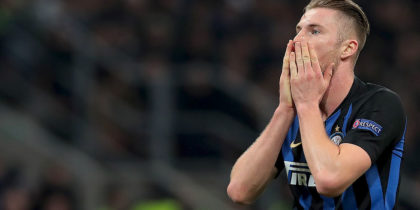 MILAN, ITALY - MARCH 14: Milan Skriniar of FC Internazionale shows his dejection after misses a chance of a goal during the UEFA Europa League Round of 16 Second Leg match between FC Internazionale and Eintracht Frankfurt at San Siro on March 14, 2019 in Milan, Italy. (Photo by Emilio Andreoli/Getty Images)