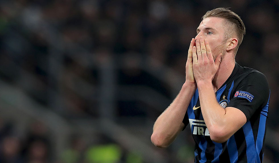 MILAN, ITALY - MARCH 14: Milan Skriniar of FC Internazionale shows his dejection after misses a chance of a goal during the UEFA Europa League Round of 16 Second Leg match between FC Internazionale and Eintracht Frankfurt at San Siro on March 14, 2019 in Milan, Italy. (Photo by Emilio Andreoli/Getty Images)