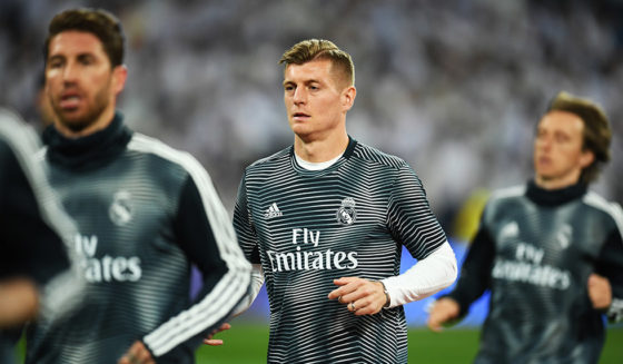 MADRID, SPAIN - FEBRUARY 27: Toni Kroos of Real Madrid warms up for the Copa del Rey Semi Final second leg match between Real Madrid and FC Barcelona at Bernabeu on February 27, 2019 in Madrid, Spain. (Photo by David Ramos/Getty Images)