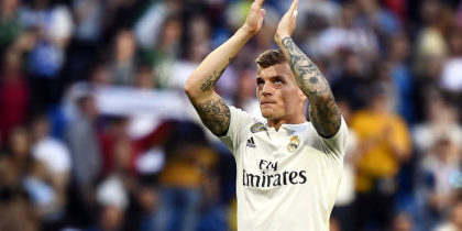 Real Madrid's German midfielder Toni Kroos applauds at the end of the Spanish league football match between Real Madrid CF and RC Celta de Vigo at the Santiago Bernabeu stadium in Madrid on March 16, 2019. (Photo by GABRIEL BOUYS / AFP) (Photo credit should read GABRIEL BOUYS/AFP/Getty Images)
