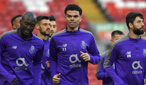 Porto's Portuguese defender Pepe (C) takes part in a training session at Anfield Stadium in Liverpool, north west England on April 8, 2019, on the eve of their UEFA Champions League quarter final first leg football match against Liverpool. (Photo by Lluis GENE / AFP) (Photo credit should read LLUIS GENE/AFP/Getty Images)