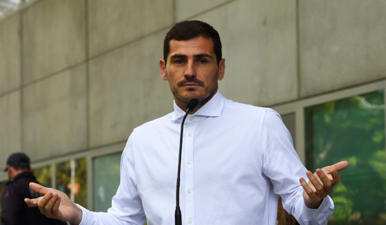 Porto's Spanish goalkeeper Iker Casillas addresses journalists after leaving a hospital in Porto on May 6, 2019 after recovering from a heart attack. - The 37-year-old Spanish soccer legend Iker Casillas left a Portuguese hospital today, where he entered on May 1, 2019 after suffering a myocardial infarction during a training session with Porto and emotionally declared that he doesn't know what his life will be like from now on. (Photo by Miguel RIOPA / AFP) (Photo credit should read MIGUEL RIOPA/AFP/Getty Images)