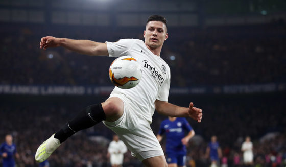 LONDON, ENGLAND - MAY 09: Luka Jovic of Frankfurt controls the ball during the UEFA Europa League Semi Final Second Leg match between Chelsea and Eintracht Frankfurt at Stamford Bridge on May 09, 2019 in London, England. (Photo by Alex Grimm/Bongarts/Getty Images)