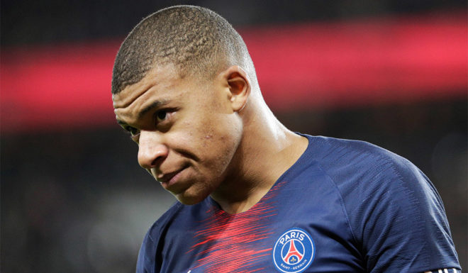 Paris Saint-Germain's French forward Kylian Mbappe looks on during the French L1 football match between Paris Saint-Germain (PSG) and Lille (LOSC) at the Parc des Princes stadium, in Paris, November 2, 2018. (Photo by Geoffroy VAN DER HASSELT / AFP) (Photo credit should read GEOFFROY VAN DER HASSELT/AFP/Getty Images)