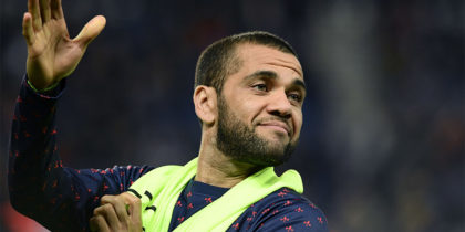 Paris Saint-Germain's Brazilian defender Dani Alves gestures during warm up prior to the French Cup quarter-final football match between Paris Saint-Germain (PSG) and Dijon (DFCO) at the Parc des Princes stadium in Paris on February 26, 2019. (Photo by Philippe LOPEZ / AFP) (Photo credit should read PHILIPPE LOPEZ/AFP/Getty Images)