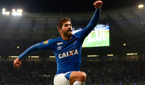 Lucas Silva of Brazil's Cruzeiro celebrates his goal against Argentina's Racing Club during their 2018 Copa Libertadores football match at Mineirao stadium, in Belo Horizonte, Brazil, on May 22, 2018. (Photo by DOUGLAS MAGNO / AFP) (Photo credit should read DOUGLAS MAGNO/AFP/Getty Images)