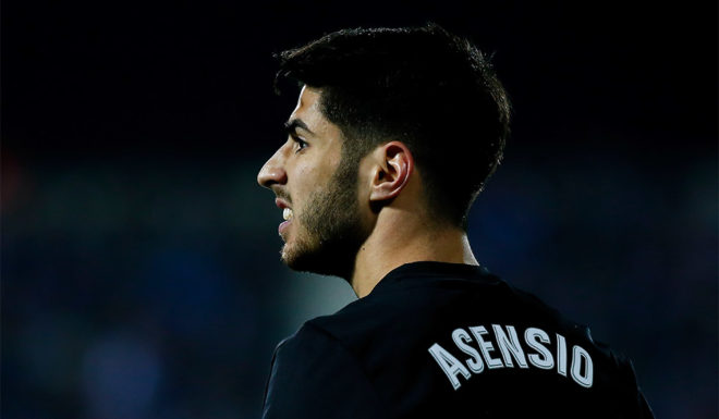 LEGANES, SPAIN - JANUARY 18: Marco Asensio of Real Madrid CF reacts during the Copa del Rey quarter final first leg match between Real Madrid CF and Club Deportivo Leganes at Estadio Municipal de Butarque on January 18, 2018 in Leganes, Spain. (Photo by Gonzalo Arroyo Moreno/Getty Images)