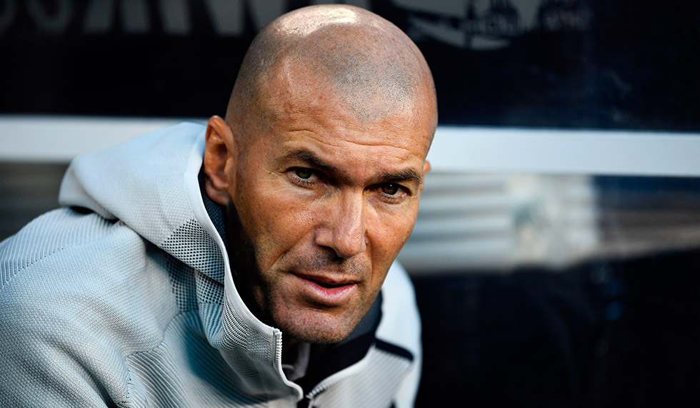 Real Madrid's French headcoach Zinedine Zidane looks on during the 2019 International Champions Cup football match between Real Madrid and Atletico Madrid at the Metlife Stadium Arena in East Rutherford, New Jersey on July 26, 2019. (Photo by Johannes EISELE / AFP) (Photo credit should read JOHANNES EISELE/AFP/Getty Images)