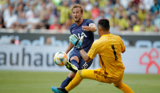 MUNICH, GERMANY - JULY 30: Harry Kane of Tottenham shoots at goal during the Audi Cup 2019 semi final match between Real Madrid and Tottenham Hotspur at Allianz Arena on July 30, 2019 in Munich, Germany. (Photo by Adam Pretty/Bongarts/Getty Images)