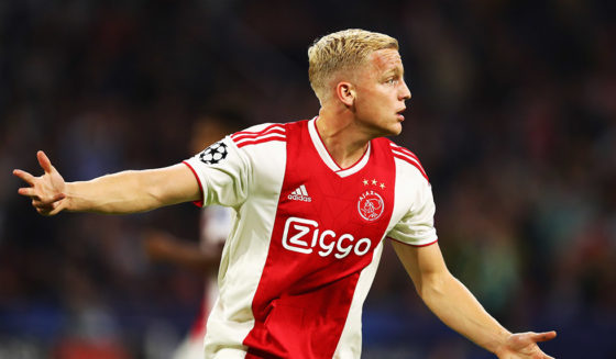 AMSTERDAM, NETHERLANDS - SEPTEMBER 19: Donny van de Beek of Ajax in action during the Group E match of the UEFA Champions League between Ajax and AEK Athens at Johan Cruyff Arena on September 19, 2018 in Amsterdam, Netherlands. (Photo by Dean Mouhtaropoulos/Getty Images)
