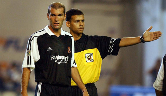 15 Sep 2001: Zidane of Real Madrid during the Primera Liga match played between Betis and Real Madrid at Manuel Ruiz de Lopera Stadium, Seville Spain. DIGITAL IMAGE. Mandatory Credit: Firo Foto/ALLSPORT