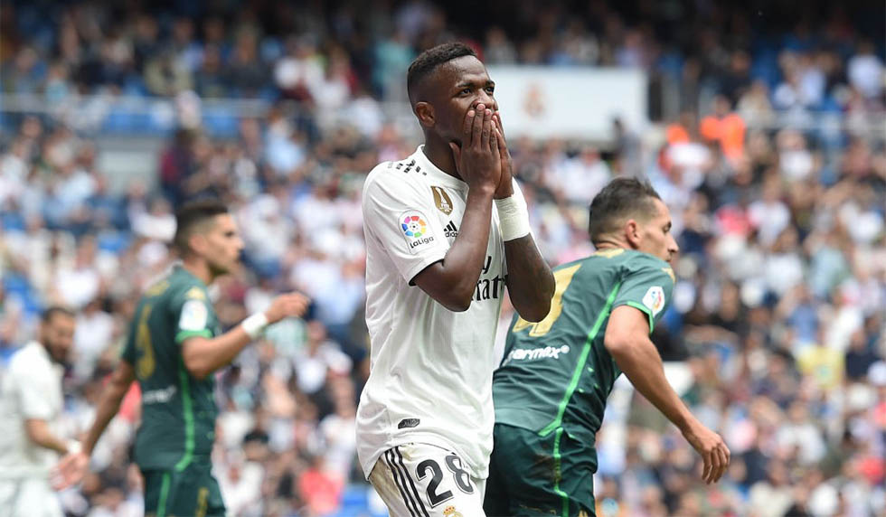 MADRID, SPAIN - MAY 19: Vinicius Junior of Real Madrid reacts during the La Liga match between Real Madrid CF and Real Betis Balompie at Estadio Santiago Bernabeu on May 19, 2019 in Madrid, Spain. (Photo by Denis Doyle/Getty Images)