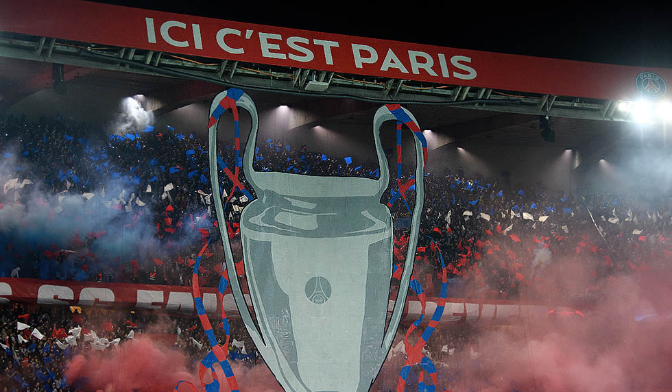 PARIS, FRANCE - MARCH 06: Fans of PSG seen during the UEFA Champions League Round of 16 Second Leg match between Paris Saint-Germain and Real Madrid at Parc des Princes on March 6, 2018 in Paris, France. (Photo by Matthias Hangst/Bongarts/Getty Images)