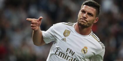 MADRID, SPAIN - SEPTEMBER 25: Luka Jovic of Real Madrid CF celebrates scoring their second goal during the Liga match between Real Madrid CF and CA Osasuna at Estadio Santiago Bernabeu on September 25, 2019 in Madrid, Spain. (Photo by Gonzalo Arroyo Moreno/Getty Images)