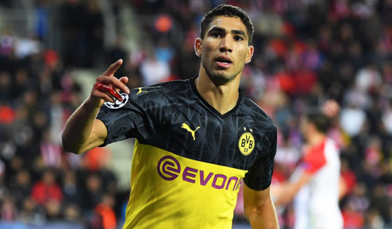 PRAGUE, CZECH REPUBLIC - OCTOBER 02: Achraf Hakimi of Borussia Dortmund celebrates after scoring his sides second goal during the UEFA Champions League group F match between Slavia Praha and Borussia Dortmund at Eden Stadium on October 02, 2019 in Prague, Czech Republic. (Photo by Sebastian Widmann/Getty Images)