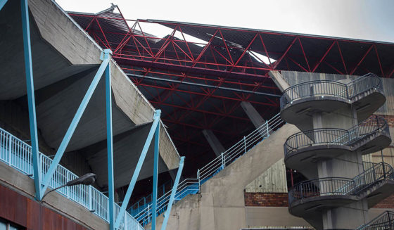 A picture taken on February 4, 2017 shows the dammaged roof of the Rio Alto grandstand in the Balaidos stadium in Vigo caused by heavy wind. Dammages that will may oblige Vigo's mayor to cancel for security reasons the Spanish Liga football game Celta vs Real Madrid of February 5. / AFP / MIGUEL RIOPA (Photo credit should read MIGUEL RIOPA/AFP/Getty Images)