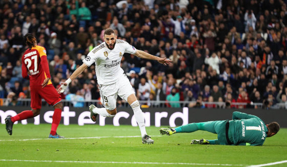 MADRID, SPAIN - NOVEMBER 06: Karim Benzema of Real Madrid celebrates after scoring his team's fourth goal during the UEFA Champions League group A match between Real Madrid and Galatasaray at Bernabeu on November 06, 2019 in Madrid, Spain. (Photo by Angel Martinez/Getty Images)