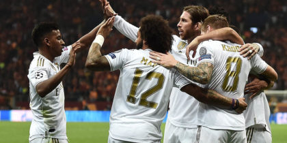 Real Madrid's German midfielder Toni Kroos (R) celebrates with team mates after he scored a goal during the UEFA Champions League group A football match between Galatasaray and Real Madrid on October 22, 2019 at the Ali Sami Yen Spor Kompleksi in Istanbul. (Photo by OZAN KOSE / AFP) (Photo by OZAN KOSE/AFP via Getty Images)