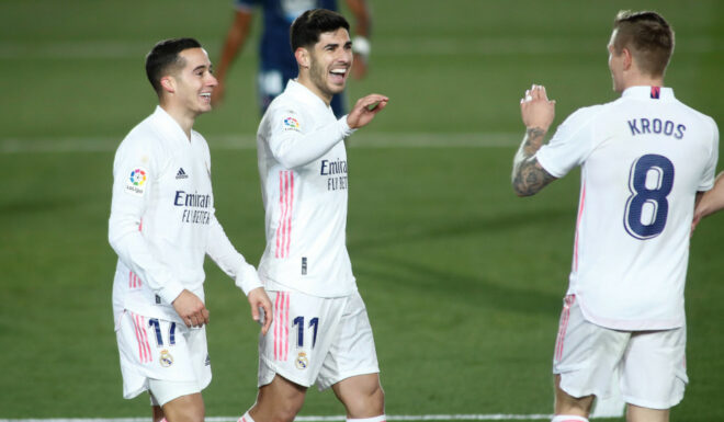 Lucas Vázquez, Marco Asensio, Toni Kroos Vázquez, Asensio und Kroos jubeln