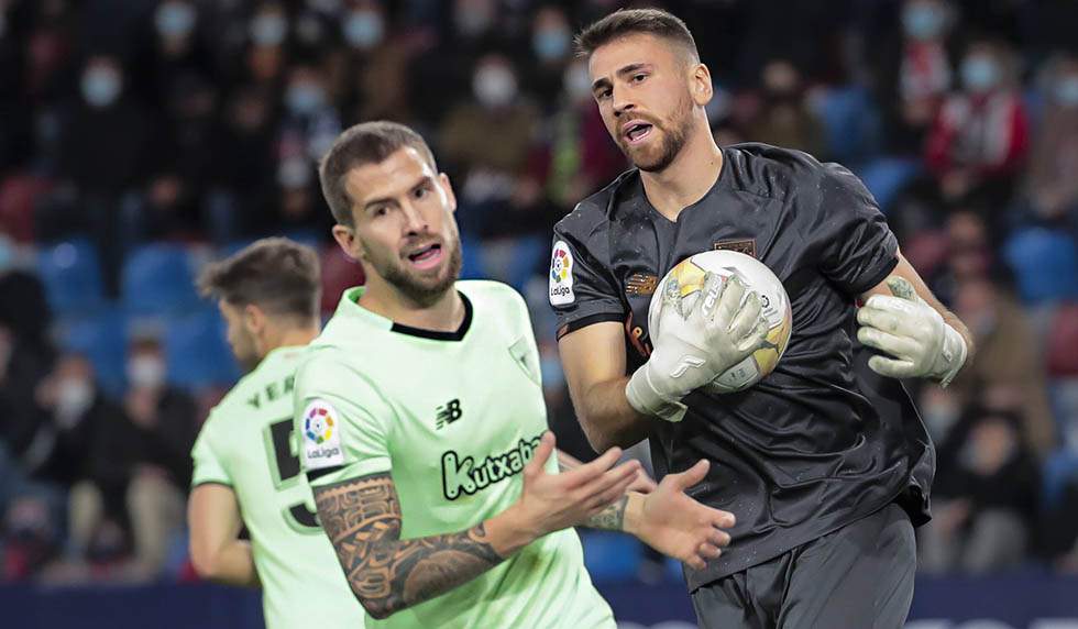 Martínez und Simón