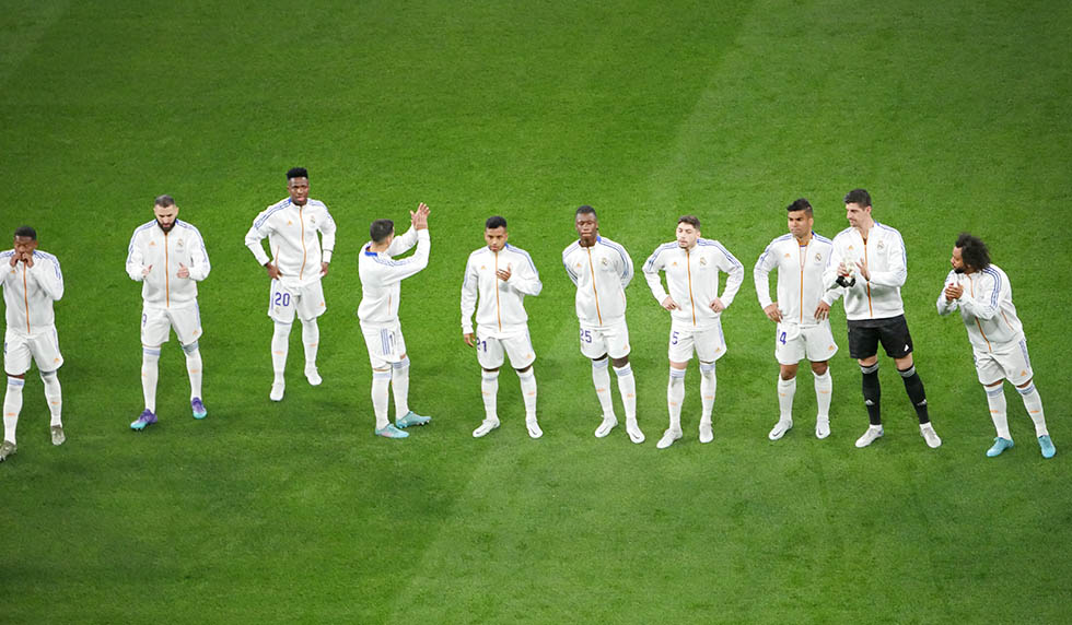 2022-04-09 startelf einlauf RT