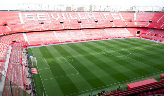 fc sevilla 2022-04-17 fc sevilla stadion innen leer RT