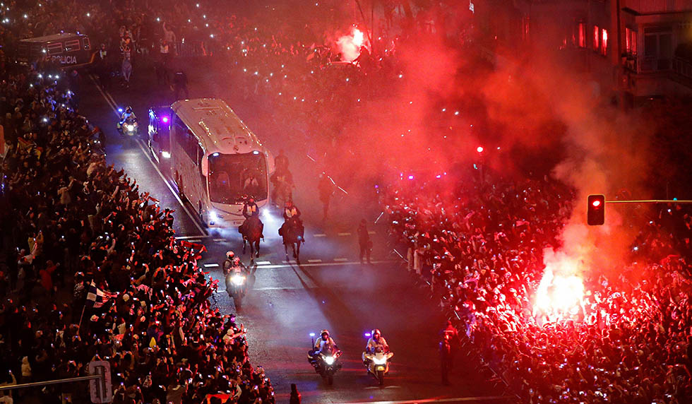 Real Madrid Bus