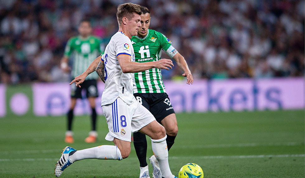 Toni Kroos vs Betis
