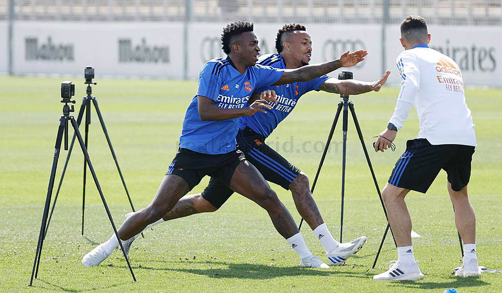 training militao vinicius rmcom