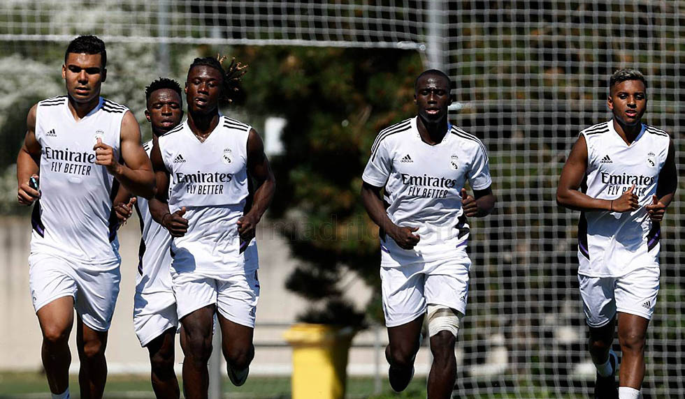 casemiro training vinicius