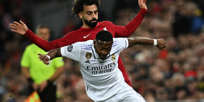 Alaba vs Salah