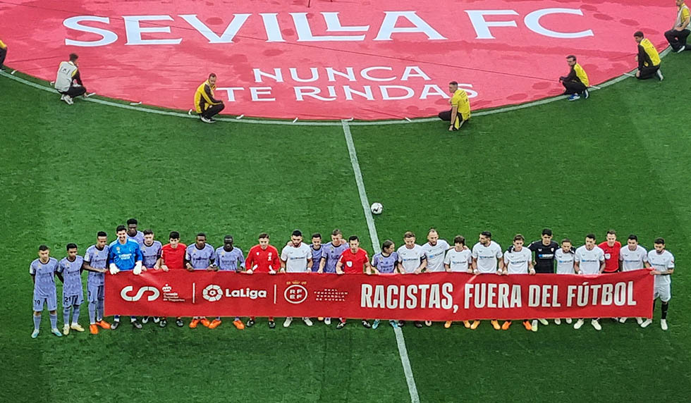 sevilla einlaufen rassismus