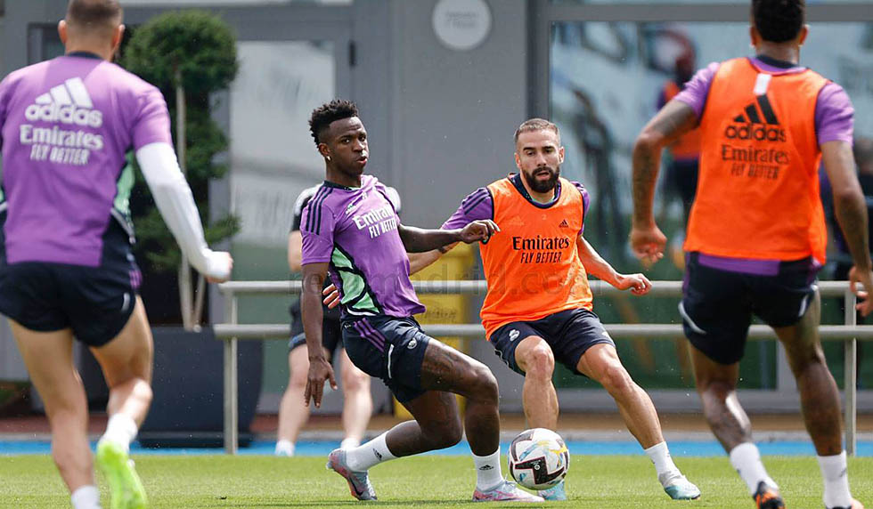training vinicius carvajal