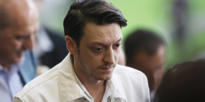 Mesut Özil Real Madrid Arsenal PSG