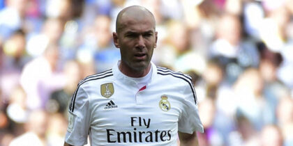 Zinédine Zidane Real Madrid Corazon Classic Match