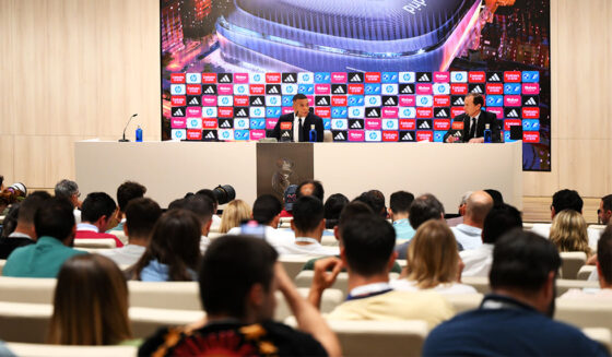 Kylian Mbappé Real Madrid Präsentation Vorstellung Bernabéu