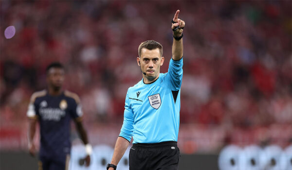 Clement Turpin Schiedsrichter Champions League