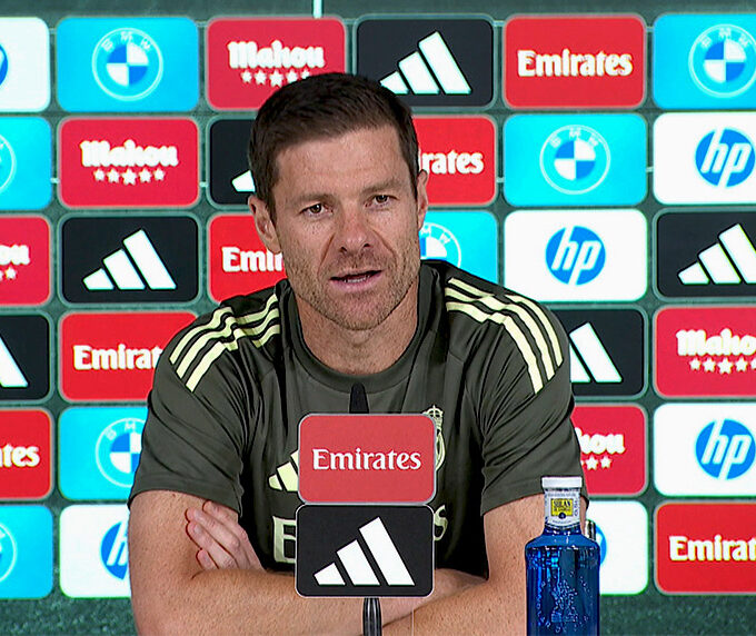 Xabi Alonso Real Madrid PK
