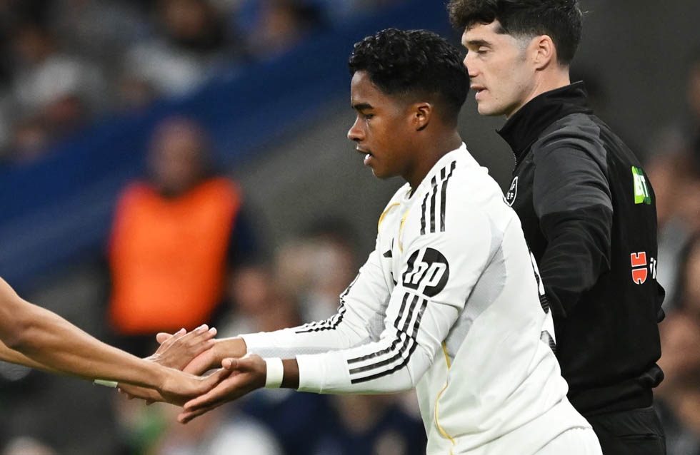 Wechsel-naht-Endrick-laut-Bericht-mit-neuem-Klub-einig