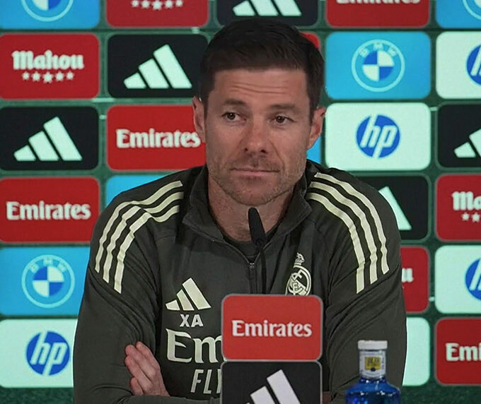 Xabi Alonso PK Real Madrid